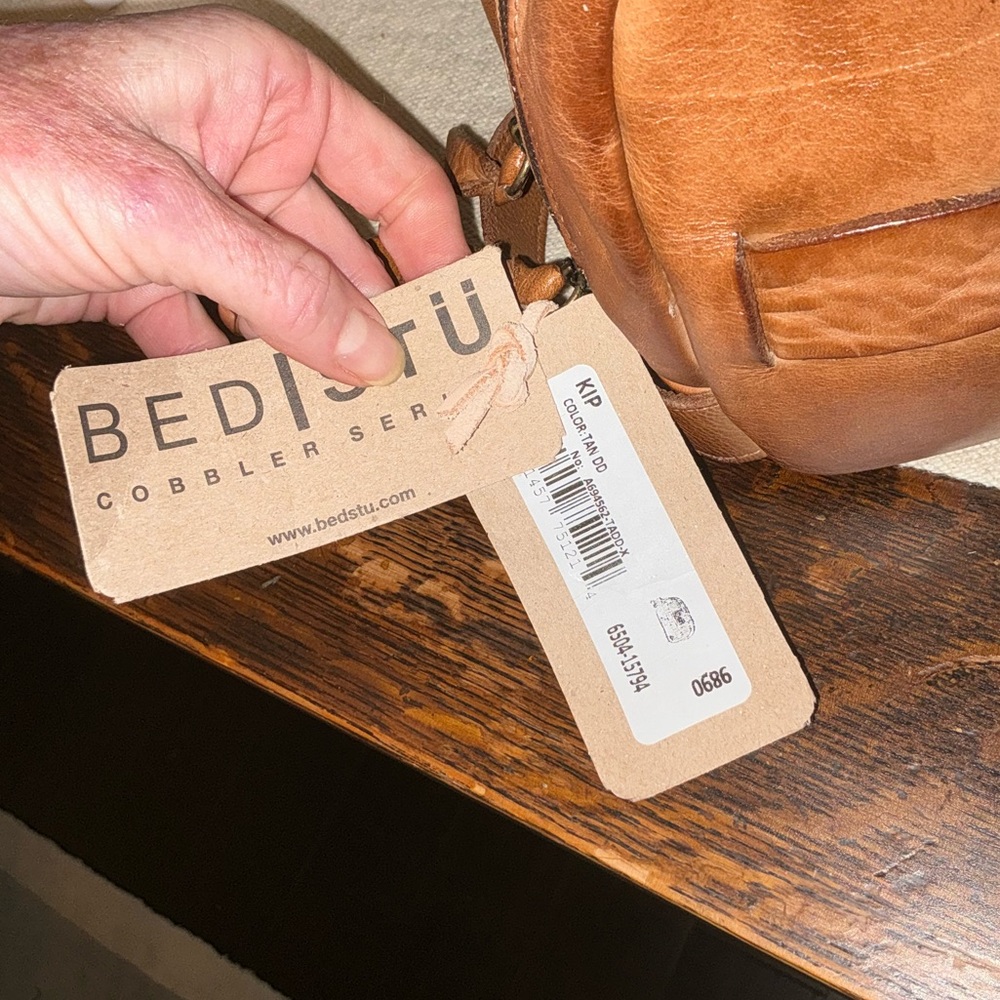 NWT Bed Stu Leather Kip Cosmetic Bag Dopp Kit Carryall Tan DD MSRP $345 - Picture 3 of 15